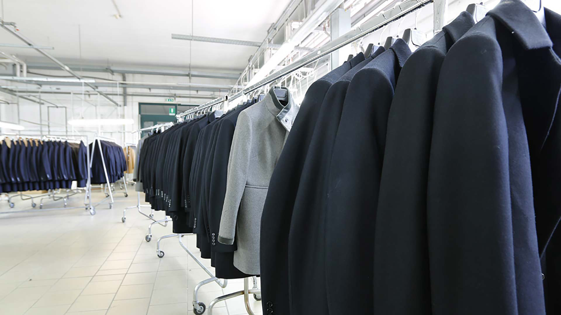 Produzione abbigliamento conto terzi Made in Italy
